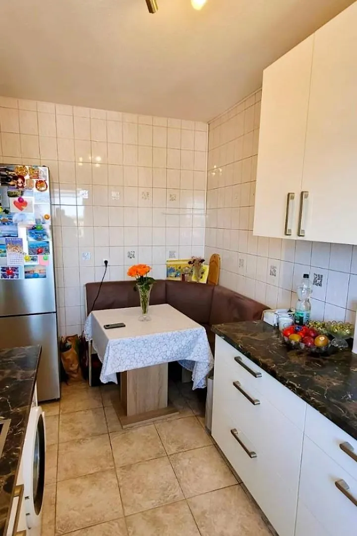 Apartment Top Moeblierte Unterkunft In Mannheim Altrip